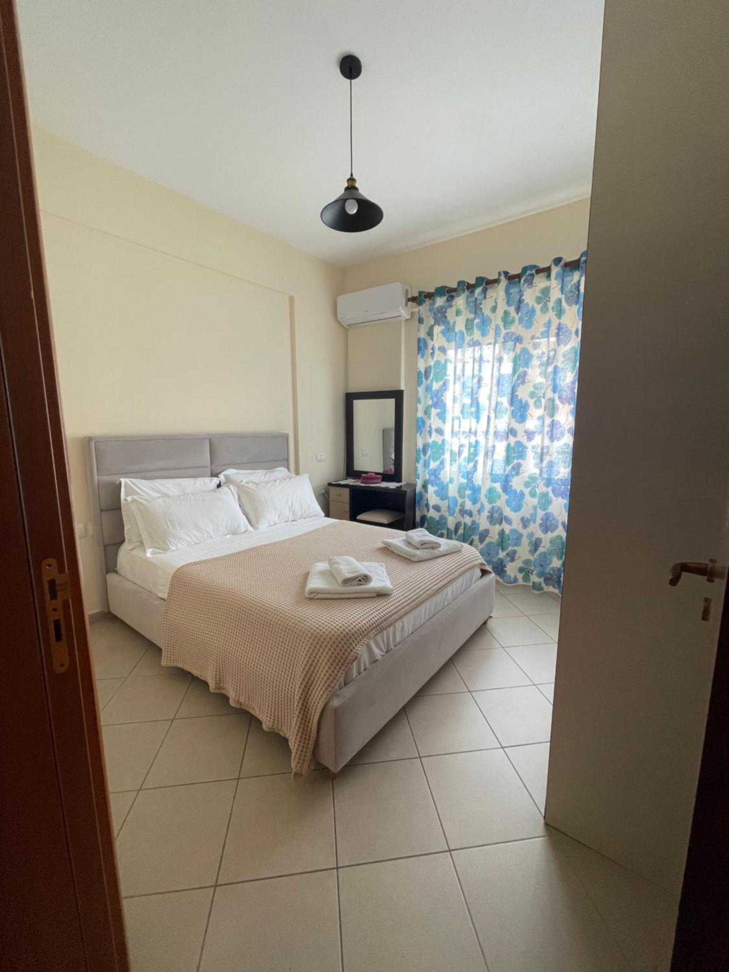Ioanian Blue Apartament Himare Luaran gambar