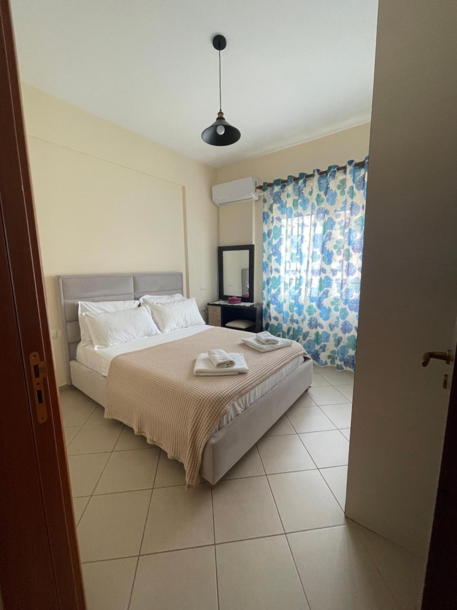 Ioanian Blue Apartament Himare Luaran gambar