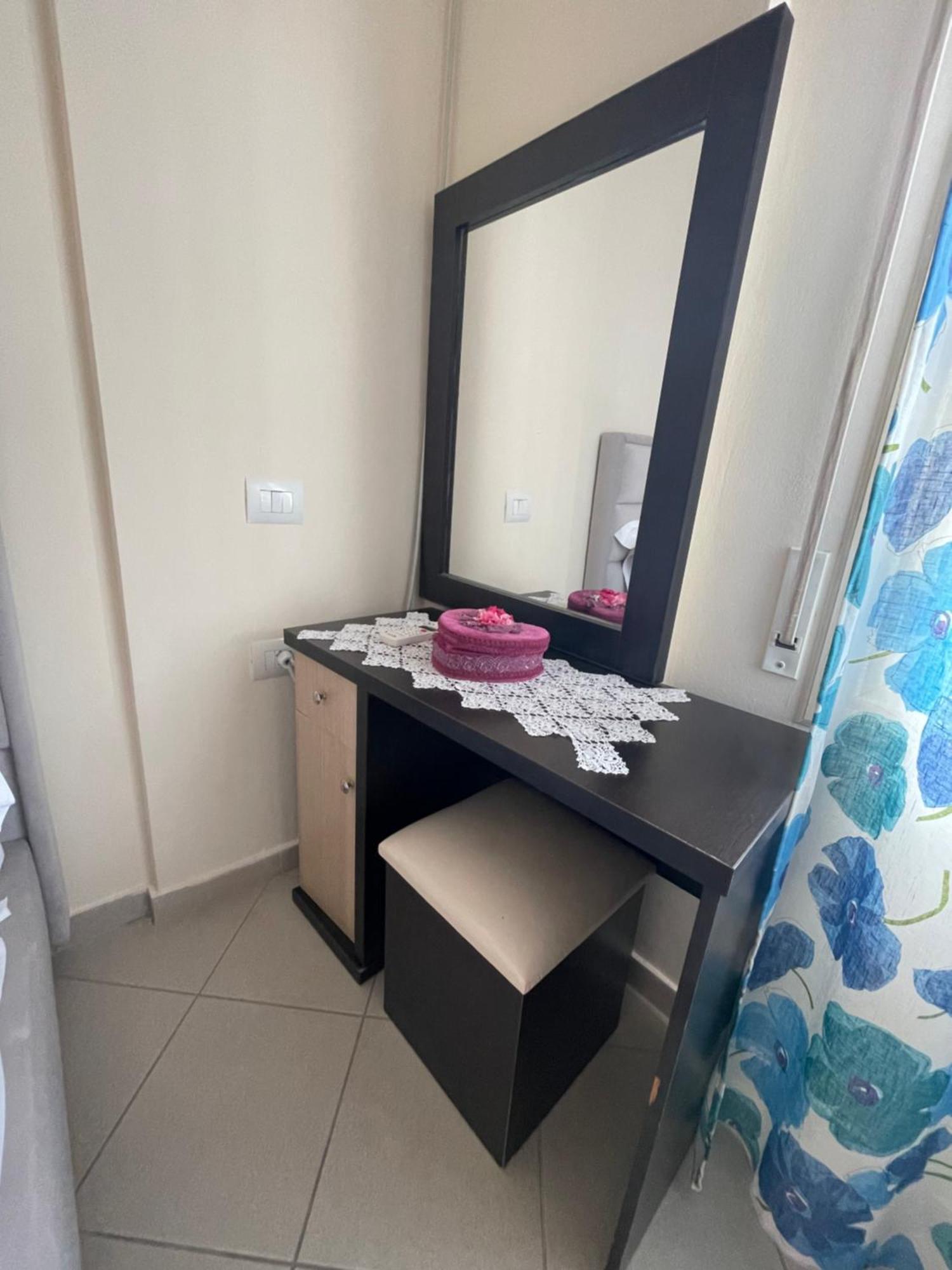 Ioanian Blue Apartament Himare Luaran gambar